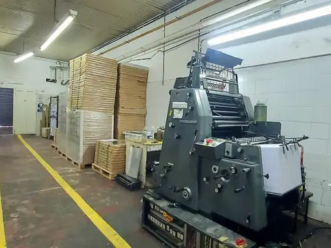 Galpon en Venta 34  mts Fondo