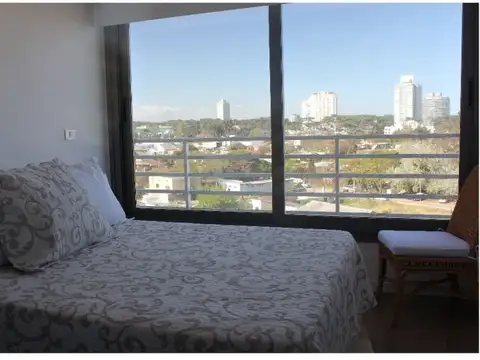 Departamento en Alquiler con 1 cochera