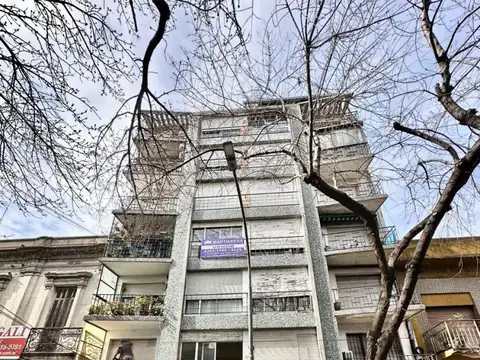 Venta departamento 4 ambientes con balcón