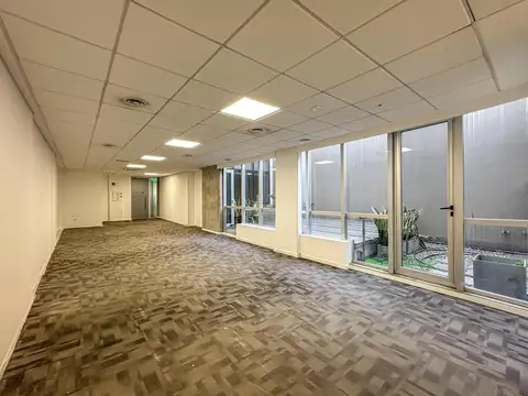 Oficina Premium sobre Paseo del siglo con 214m²