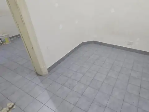 Oficina en Alquiler en Balvanera, $ 1.000.000
