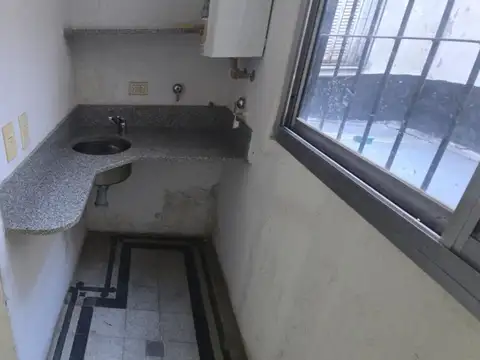 Oficina en Alquiler en Balvanera, $ 1.000.000