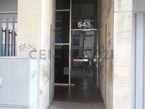48 e/ 5 y 6 500, Piso 4