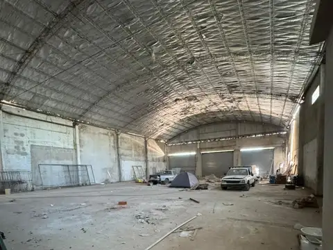 GALPÓN DE 600m2 SOBRE CAMINO GENERAL BELGRANO EN GUTIERREZ $2.600.000