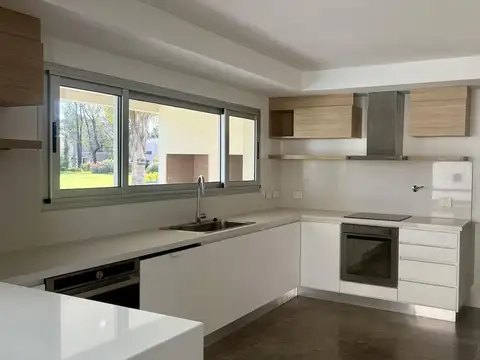 CANNING VENTA Saint Thomas Oeste 6 AMBIENTES