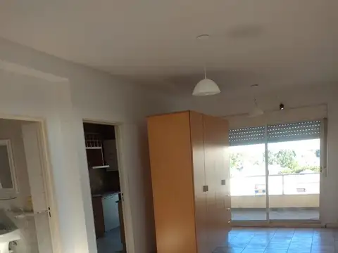 Departamento en Venta en Monte Castro, USD 90.000