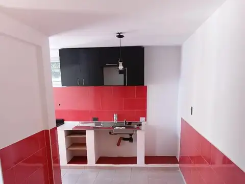Depto Tipo Casa en Alquiler en Villa Ballester, $ 850.000