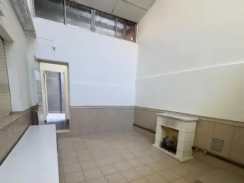 Oficina o Deposito en Alquiler - 5 Ambientes - Congreso