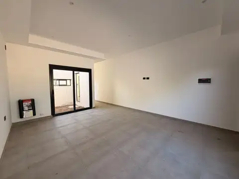 Depto Tipo Casa 3 ambientes con 1 baño