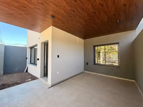 Depto Tipo Casa en Venta de 3 ambientes