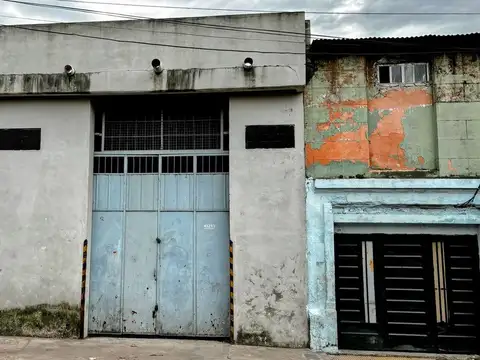 VENTA DEPOSITO ALSINA FINANCIACION 120 METROS
