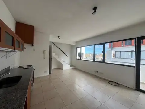 Departamento en Alquiler en Belén de Escobar, $ 850.000