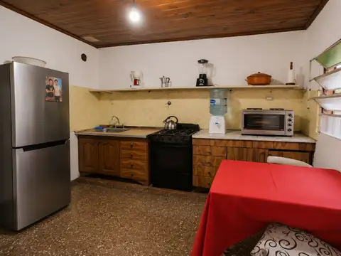 Depto Tipo Casa en Venta en Villa Dominico, USD 50.000