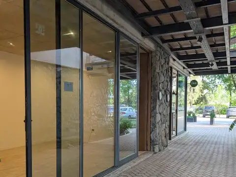 Local en Alquiler en Rosario, USD 440