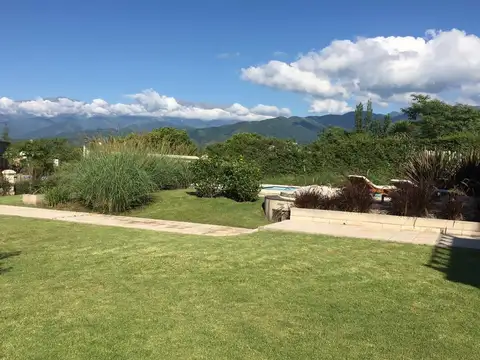 Casa en Venta en El Tipal, USD 420.000