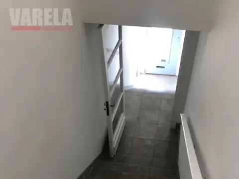 Depto Tipo Casa 2 ambientes con 1 baño