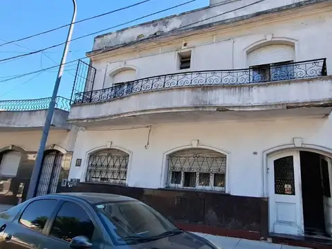 Venta de excelente casa lote propio multifamiliar 