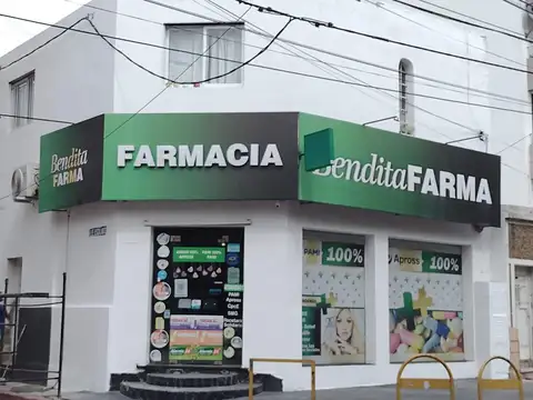 TRES DEPARTAMENTOS Y LOCAL  EN ALTO ALBERDI