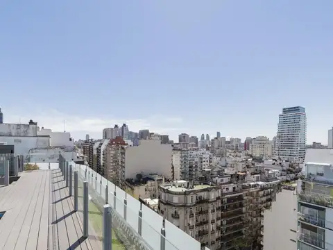 AV. SANTA FE Y AGUERO