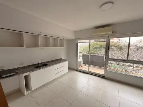 Departamento en Venta en Vicente López Vías / Maipú, USD 169.500