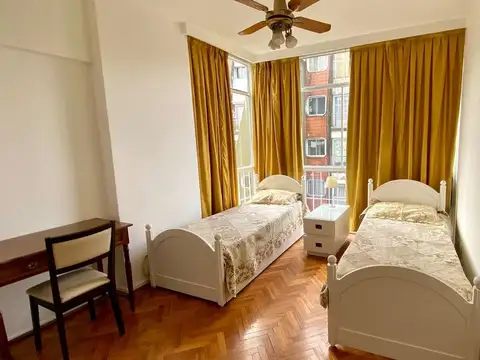 VENTA 4 AMBIENTES CON DEPENDENCIA . PALERMO. LUZ 