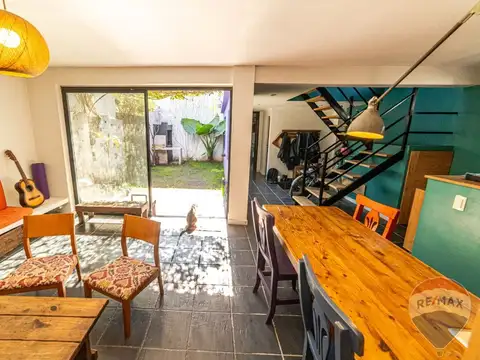 Hermoso PH- 6 AMB- 3 pisos- jardín- Parque Chas