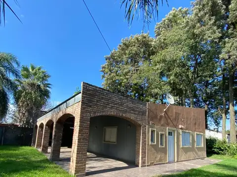 CASA EN SANTO TOME A 50 M DE AV. RICHIERRI