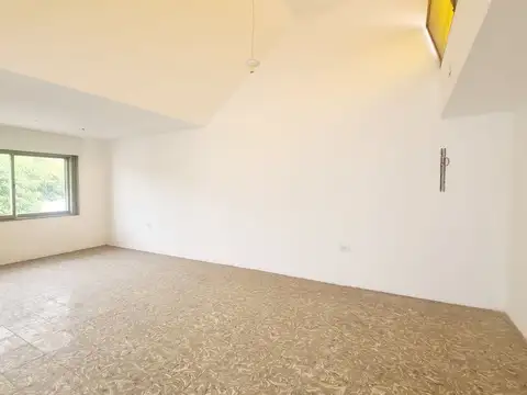 Depto Tipo Casa en Venta de 6 ambientes