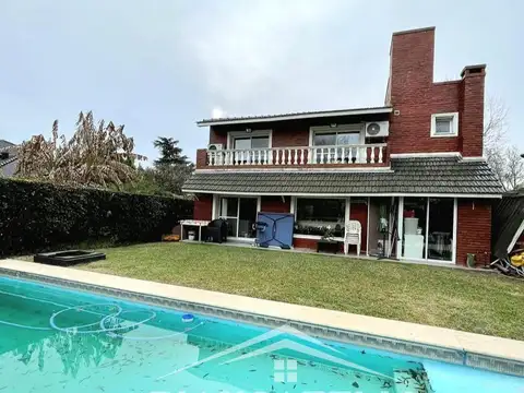VENTA DE CASA EN BANCO PROVINCIA CON VISTA AL GOLF