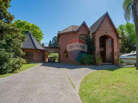 Casa en Venta de 5 dormitorios