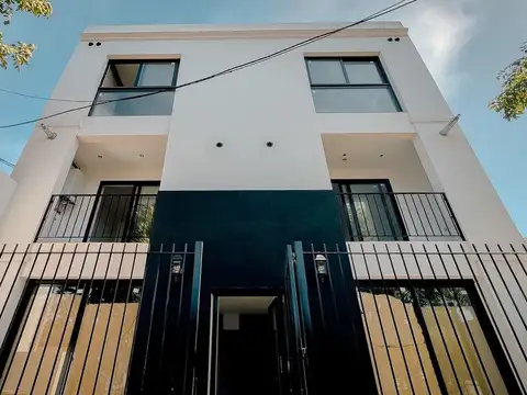 Venta Departamento 3 amb en Duplex Parque Luro