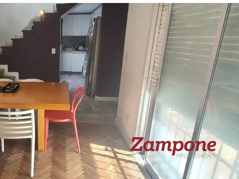 Depto Tipo Casa 4 ambientes con 2 baños