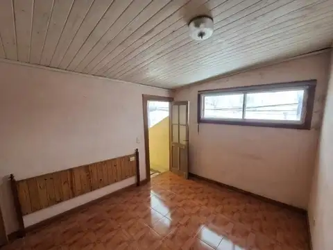 Avenida Juan De Garay 4200, Piso PB