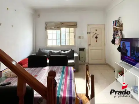 Depto Tipo Casa en Venta de 2 dormitorios