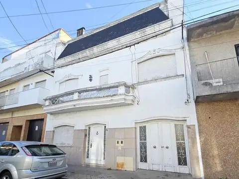 Departamento en Venta de 7 ambientes