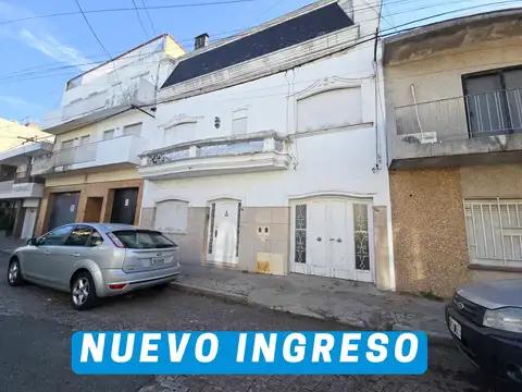PH con Estilo y Tranquilidad: Casa en Pasaje Conde 544