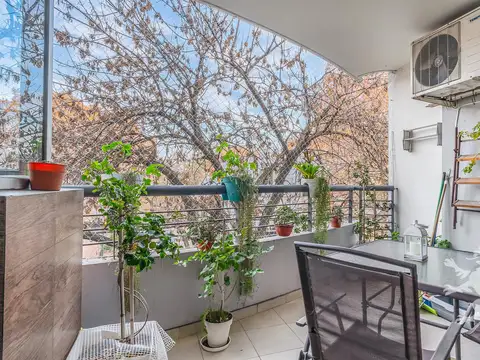 SEMIPISO - VENTA - 3 AMBIENTES - COCHERA - VILLA URQUIZA