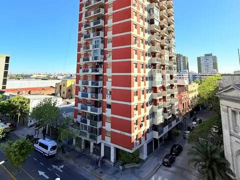 VENTA DEPARTAMENTO 7 AMBIENTES LA BOCA