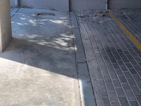 Cochera en venta - 15Mts2 - Villa Luro