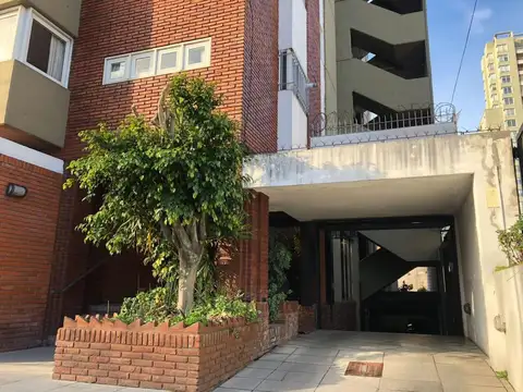 Avenida Meeks 500