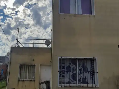 VENTA CASA 3 AMBIENTES