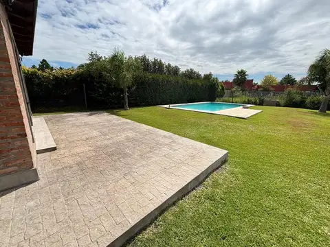 Brisa al 1586, Las Tardes Roldán.