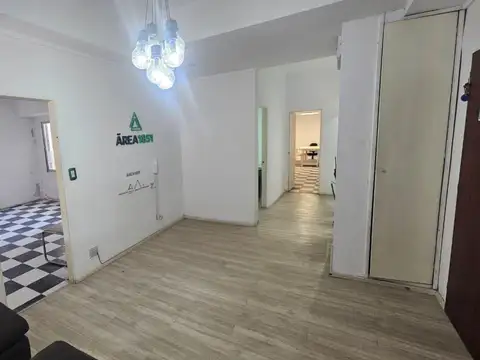 Oficina en Alquiler 50 años
