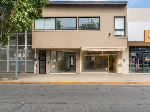 Montevideo e/ 14 y 15