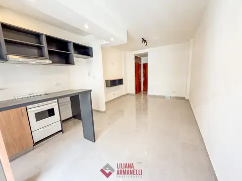 1 AMBIENTE A LA CALLE. BOLIVAR Y ENTRE RIOS.