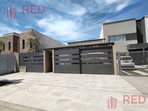 Casa en Venta en Cipolletti, USD 345.000