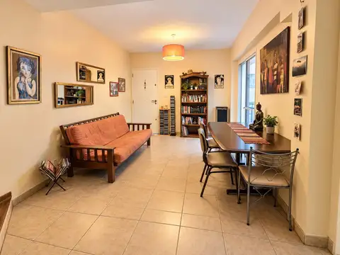 VENTA PH DÚPLEX 3 AMBIENTES CON PATIO PROPIO BALVANERA