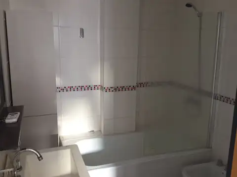 Departamento 2 ambientes con 2 baños