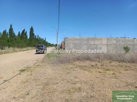 Terreno en Venta 27  mts Frente