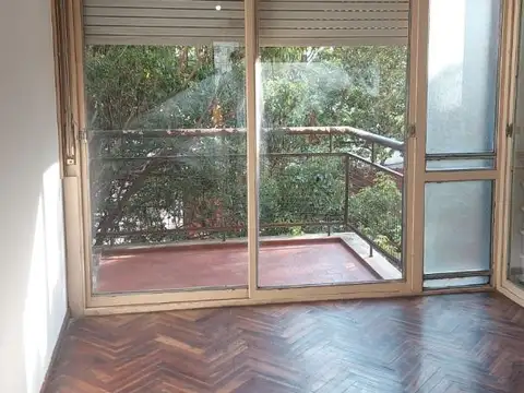 Zeballos 300, Piso 3°